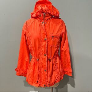New Saks Coral Pink Anorak Water Resistant Windbreaker Jacket Size Small